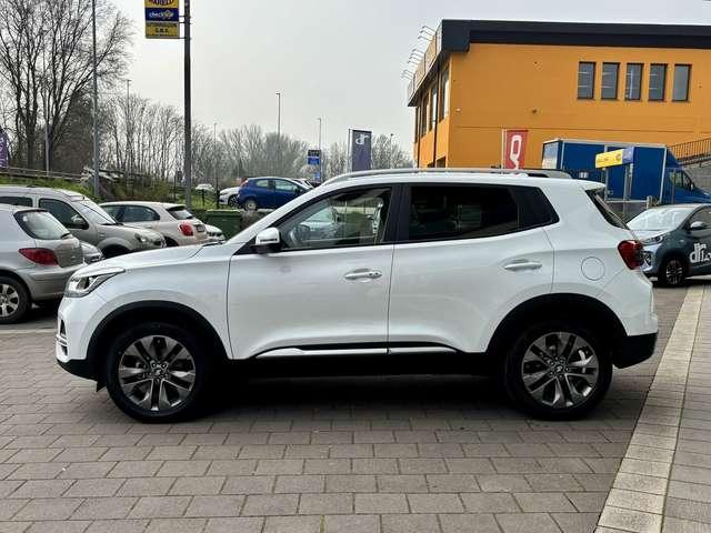 DR Automobiles DR4.0 1.5 GPL