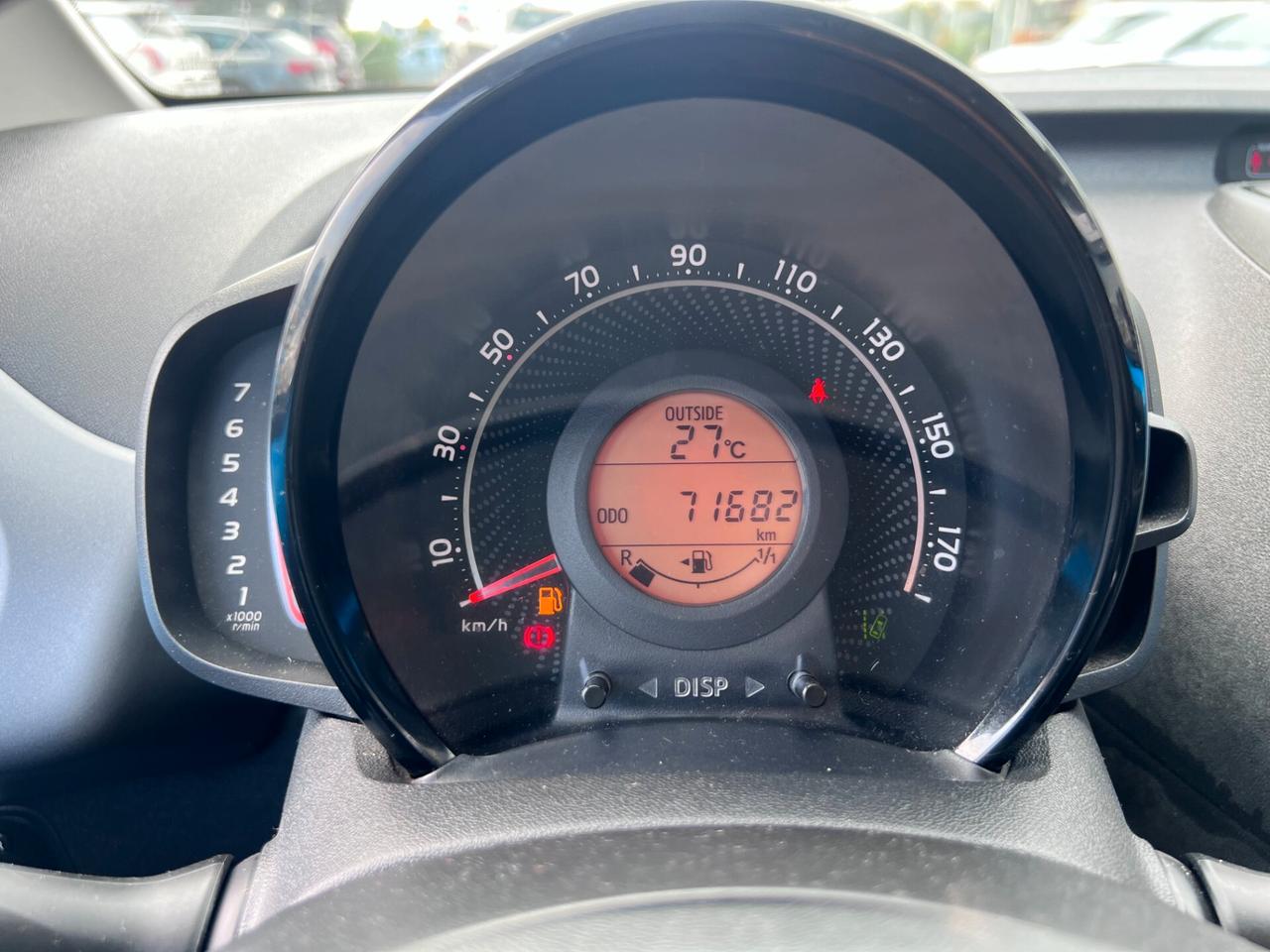 Toyota Aygo Connect 1.0 VVT-i 72 CV 5 porte x-clusiv