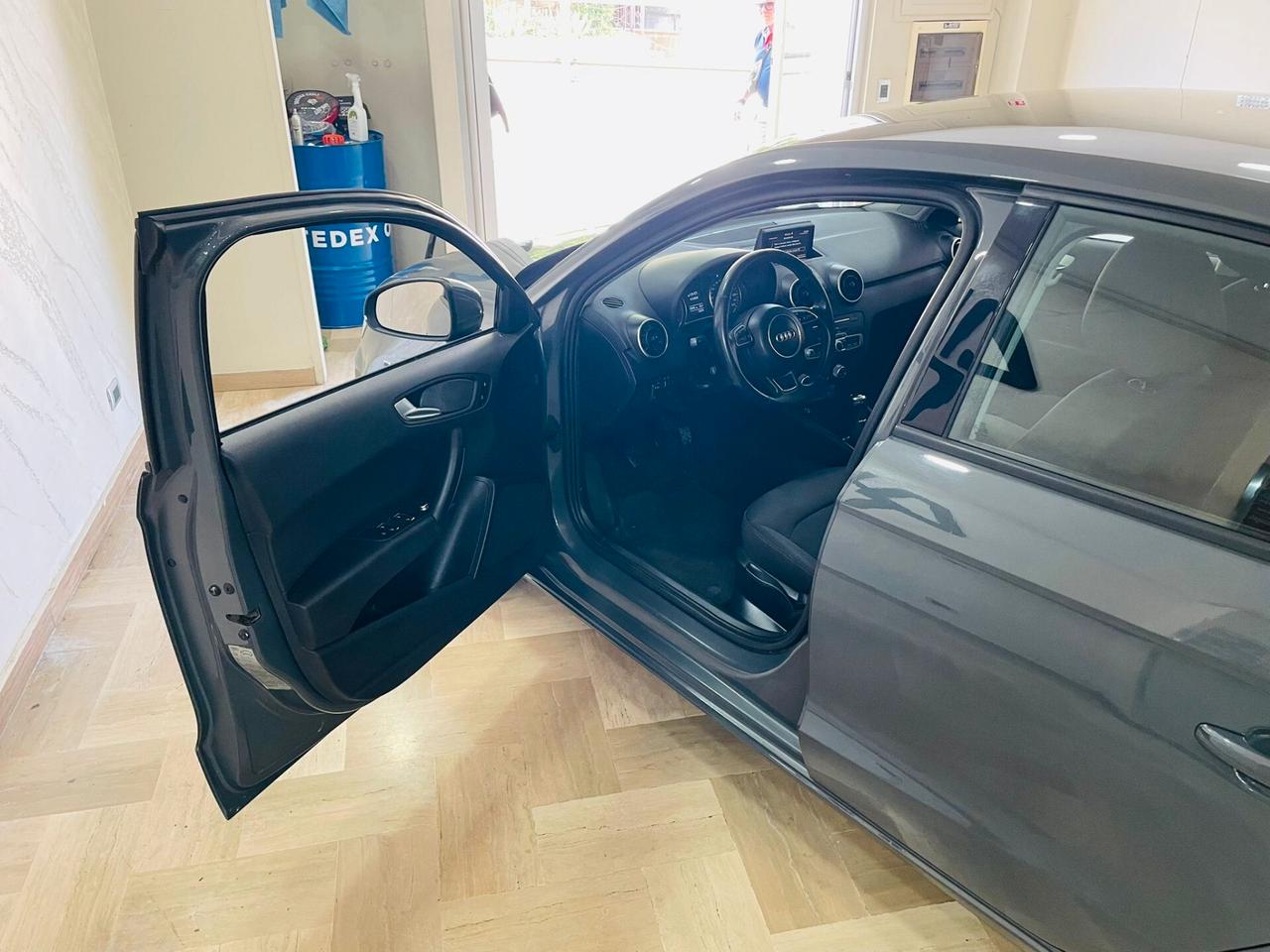 Audi A1 1.0 TFSI Ultra Admired