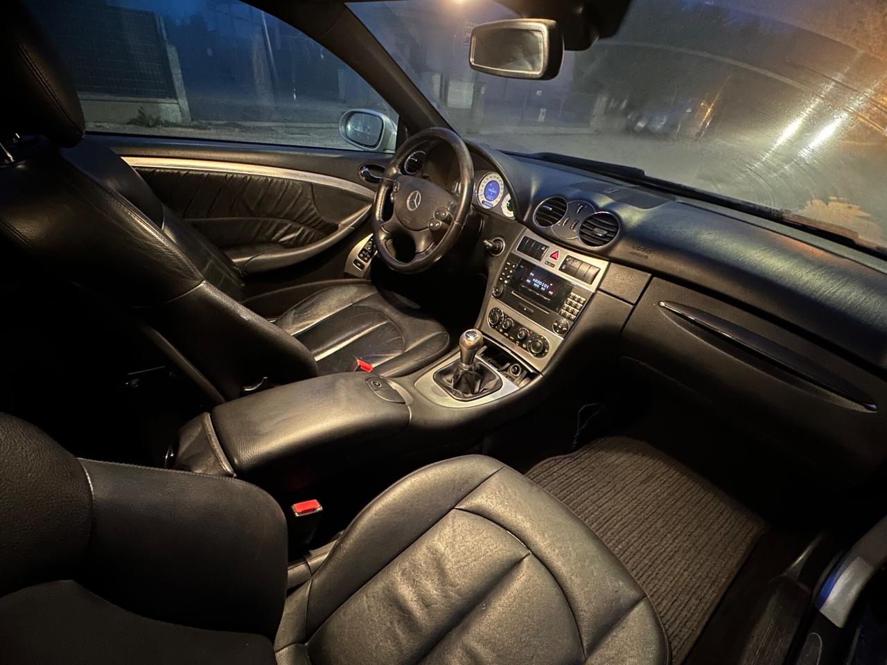 Mercedes-benz CLK 220 CDI cat Avantgarde