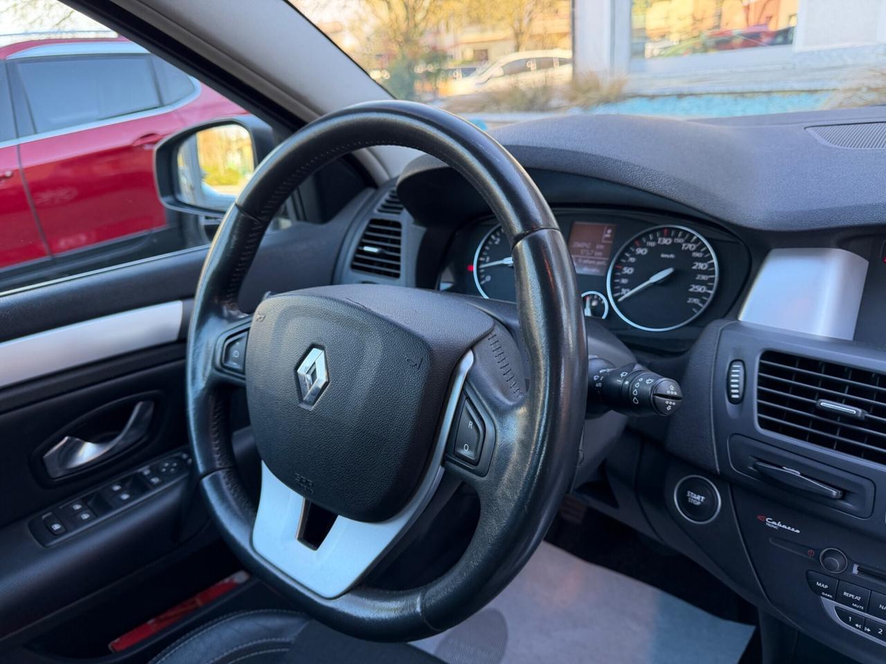 Renault Laguna 2.0 16V Initiale