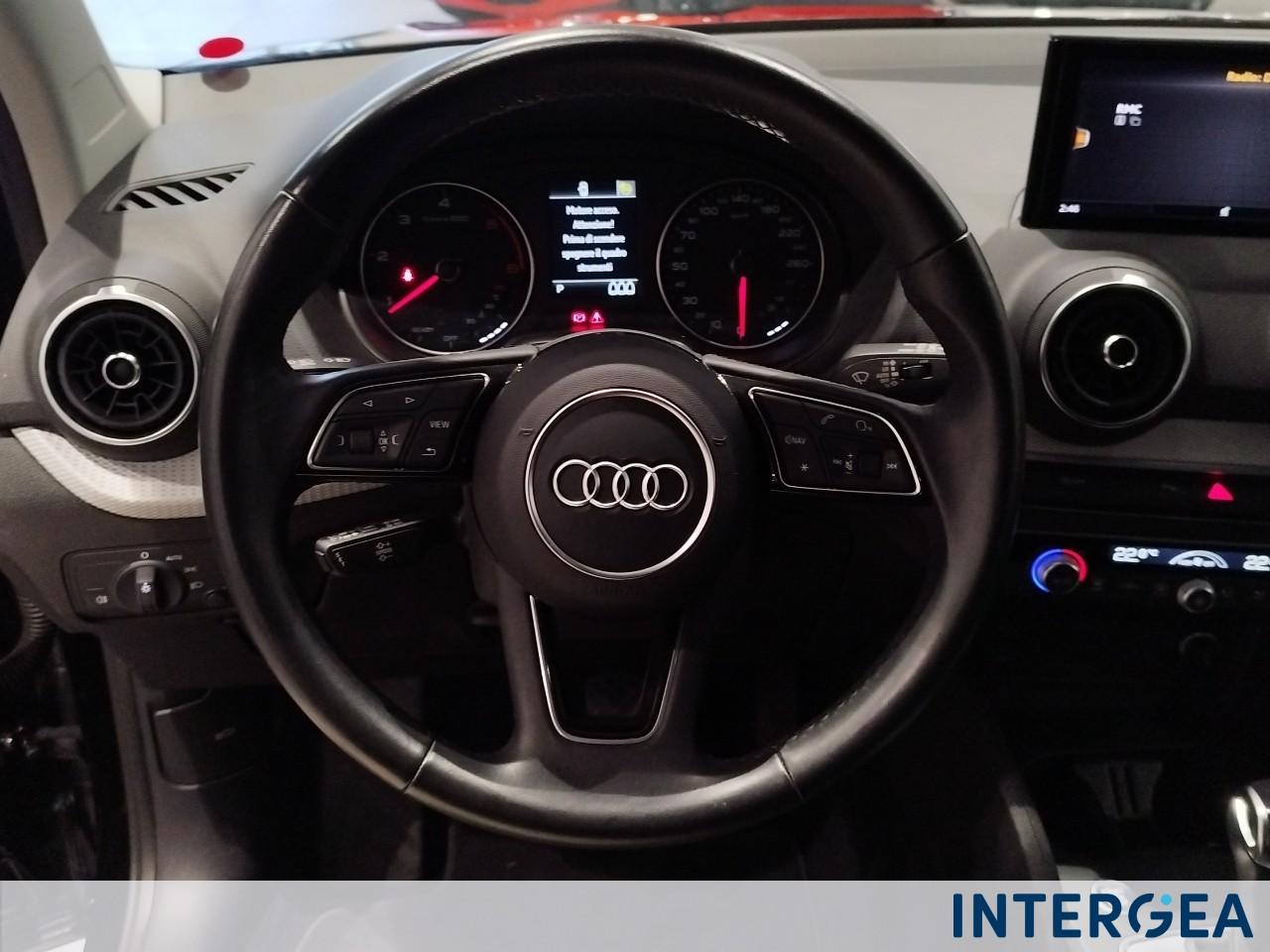 AUDI Q2 35 2.0 tdi Admired quattro s-tronic