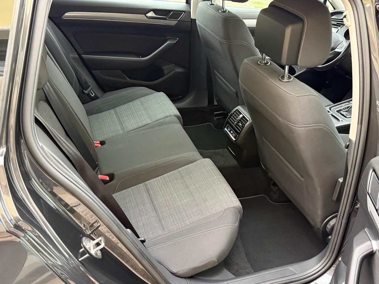 VW PASSAT 2.0D 150CV EVO DSG KEYLESS/CAMERA
