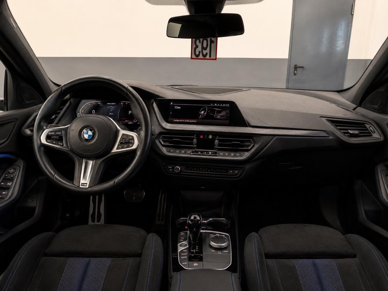 Bmw 116 116d 5p. Msport