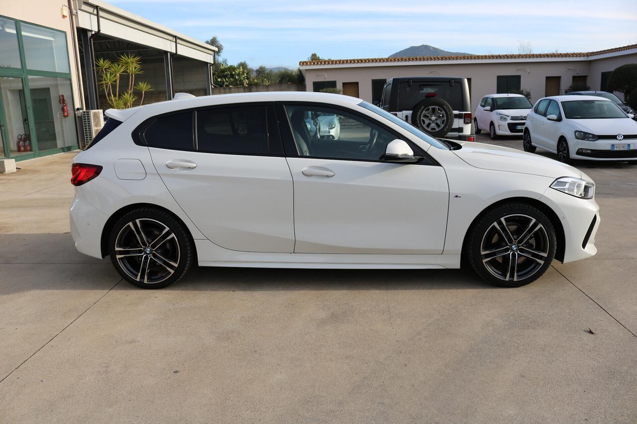 Bmw 118 118d 5p. Msport