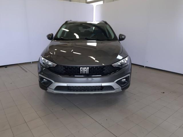 FIAT Tipo 1.5 Hybrid DCT SW Cross