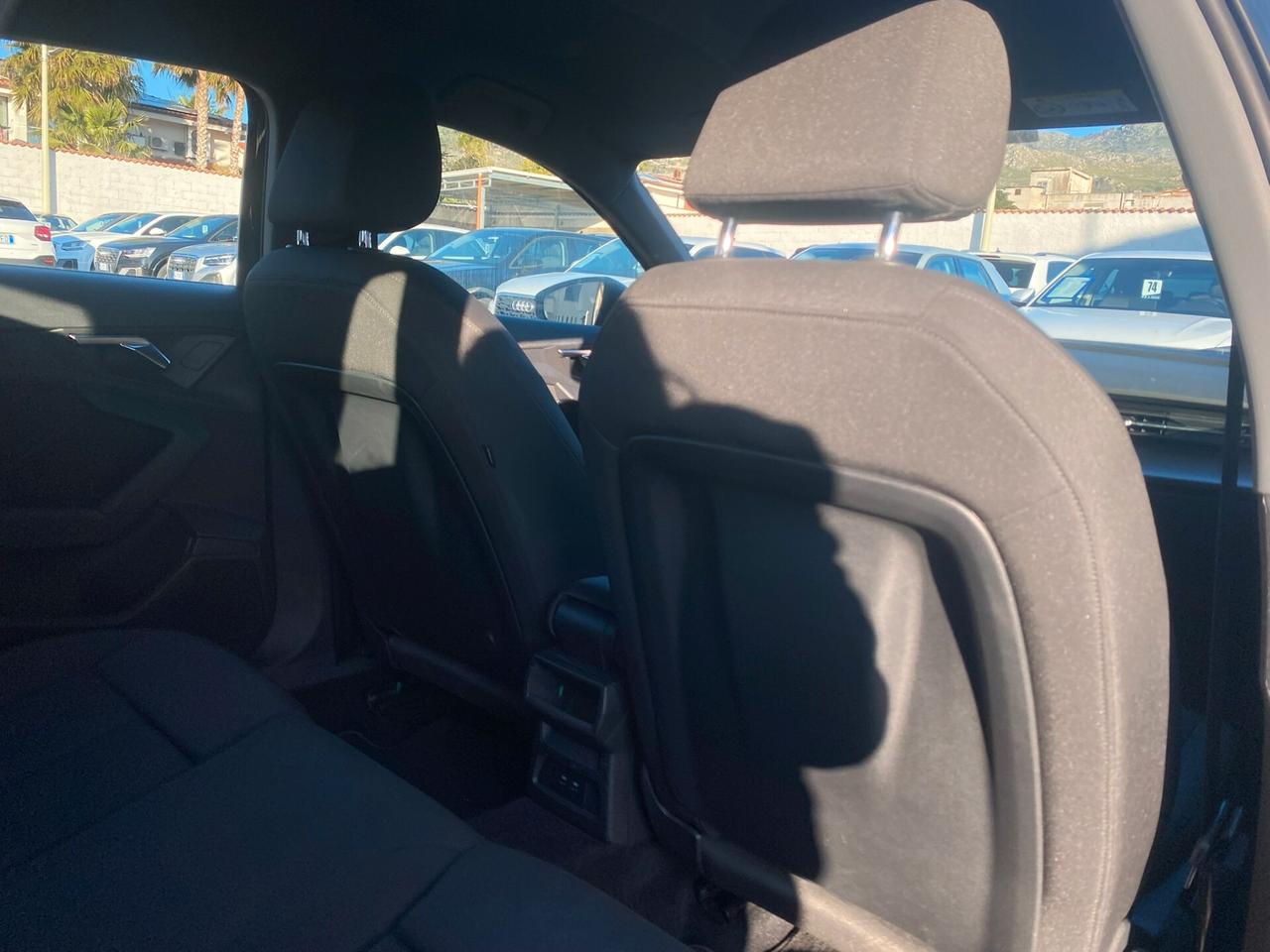 Audi A3 Sportback Business 2.0 TDI 116CV 30