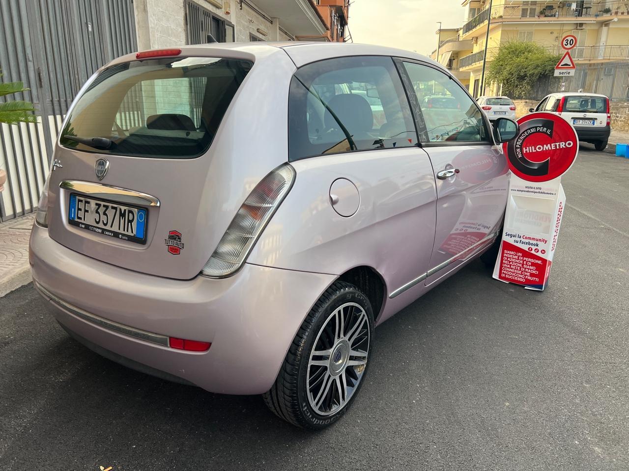 Lancia Ypsilon 1.2 Benzina Anno 2011