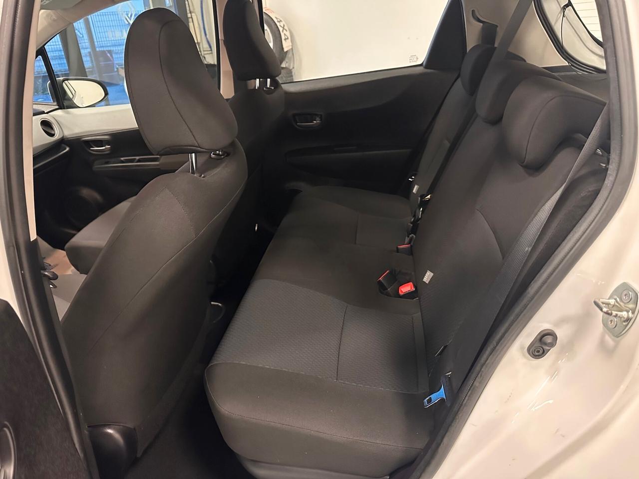 TOYOTA YARIS 1.5 HIBRID