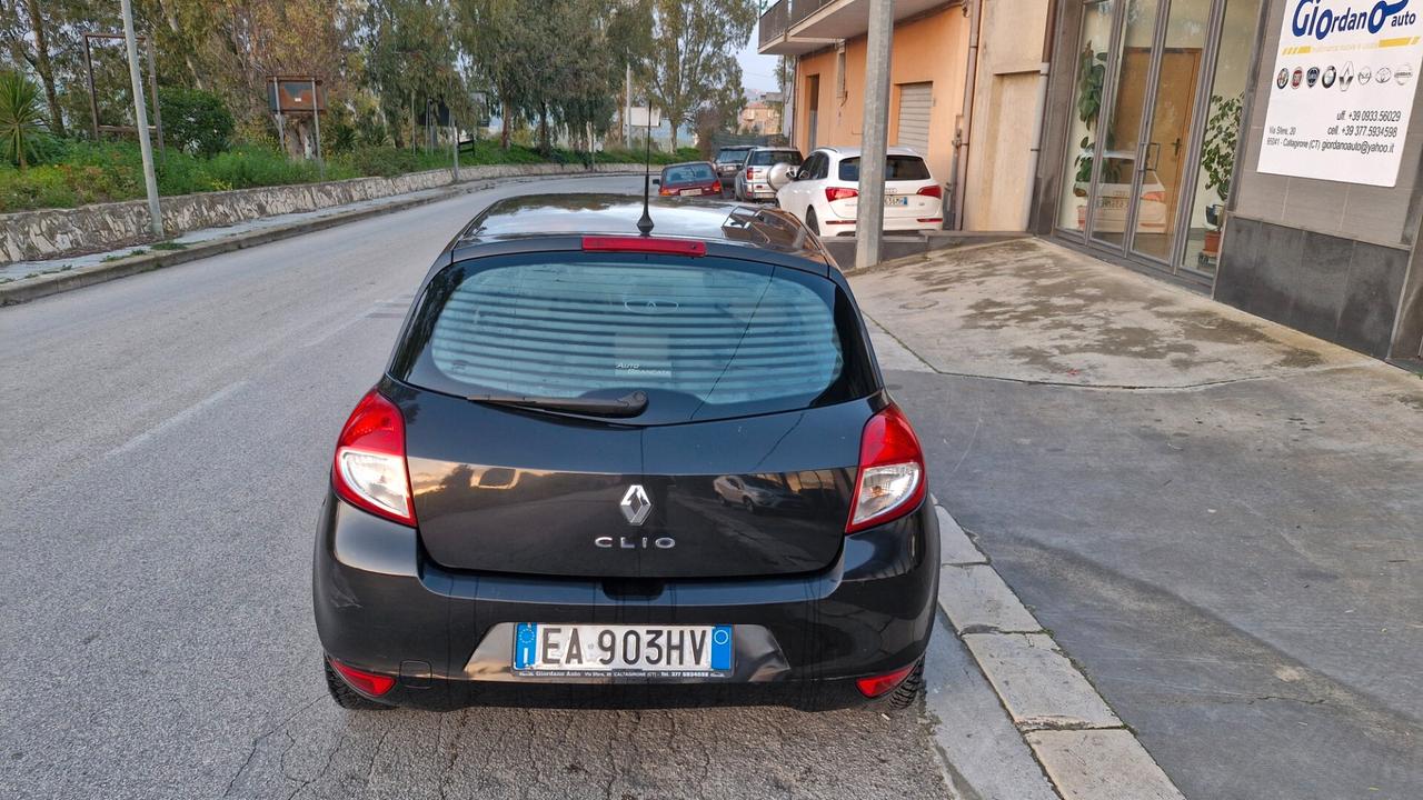 Renault Clio 1.2 16V 5 porte GPL Dynamique