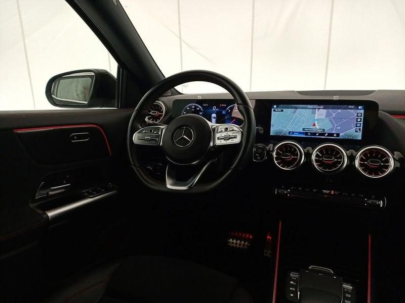 Mercedes-Benz GLA GLA-H247 2020 200 d Premium auto