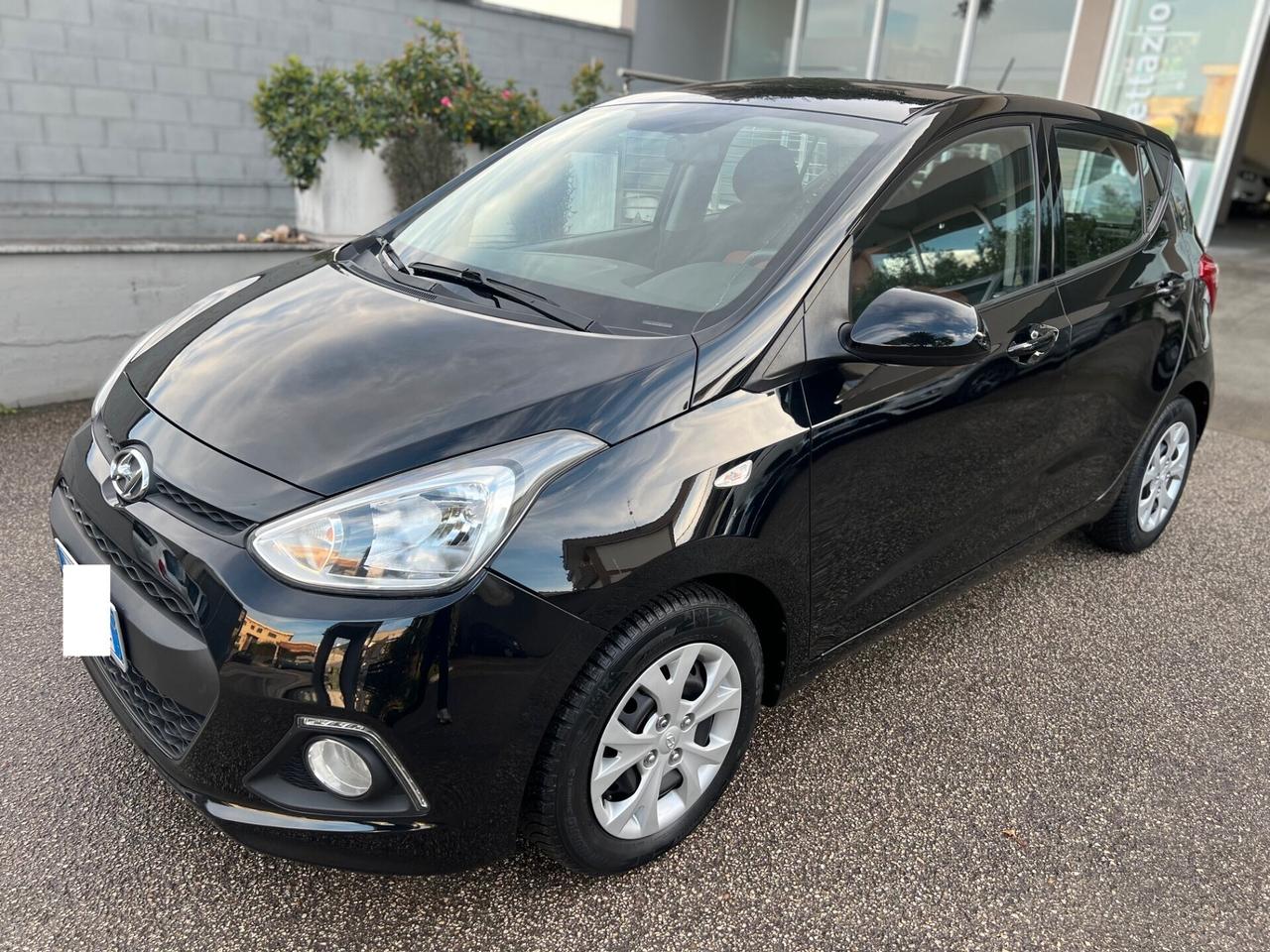 Hyundai i10 1.0 Benz. Comfort CLIMA/PDC/TEL. PERFETTA