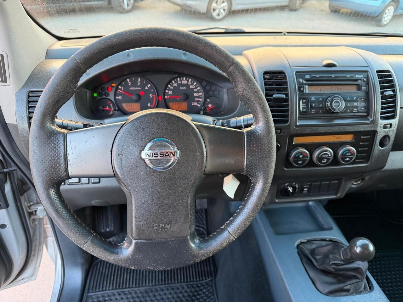 Nissan Navara 2.5 dCi 4 porte Double Cab Sport