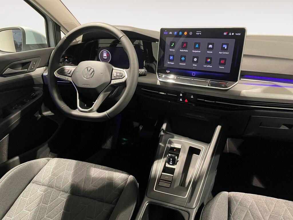 Volkswagen Golf VIII 2024 2.0 TDI 150CV DSG Edit. Plus