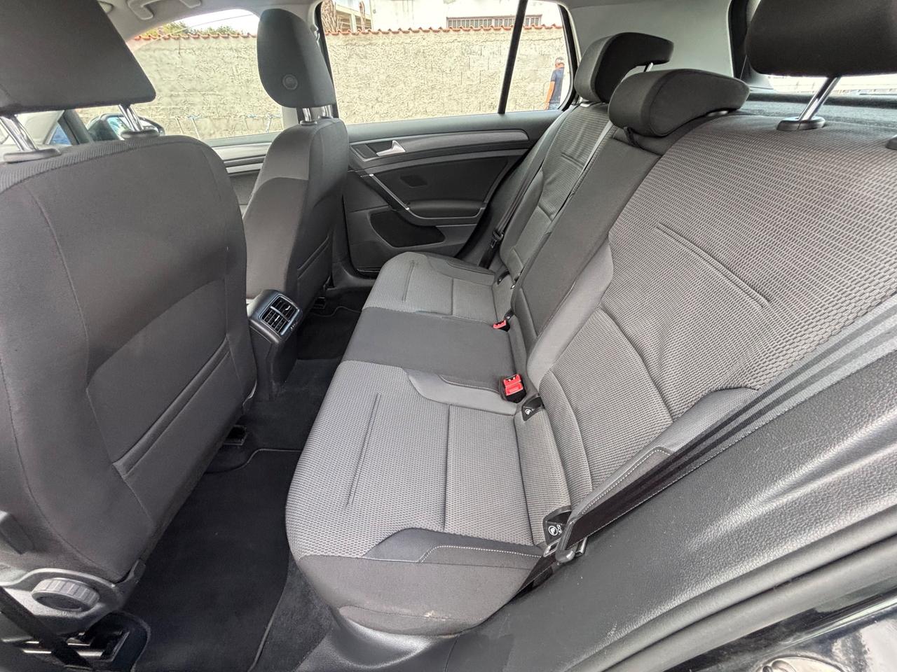 VW GOLF 1.6TDI 115CV EXECUTIVE LED SOLI 80.000KM
