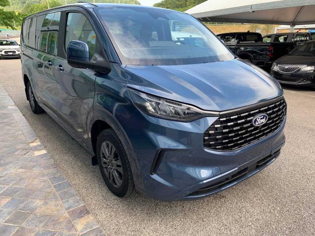 FORD Tourneo Custom 320 2.0 EcoBlue 136CV aut. PL Titanium- ANCHE NERA