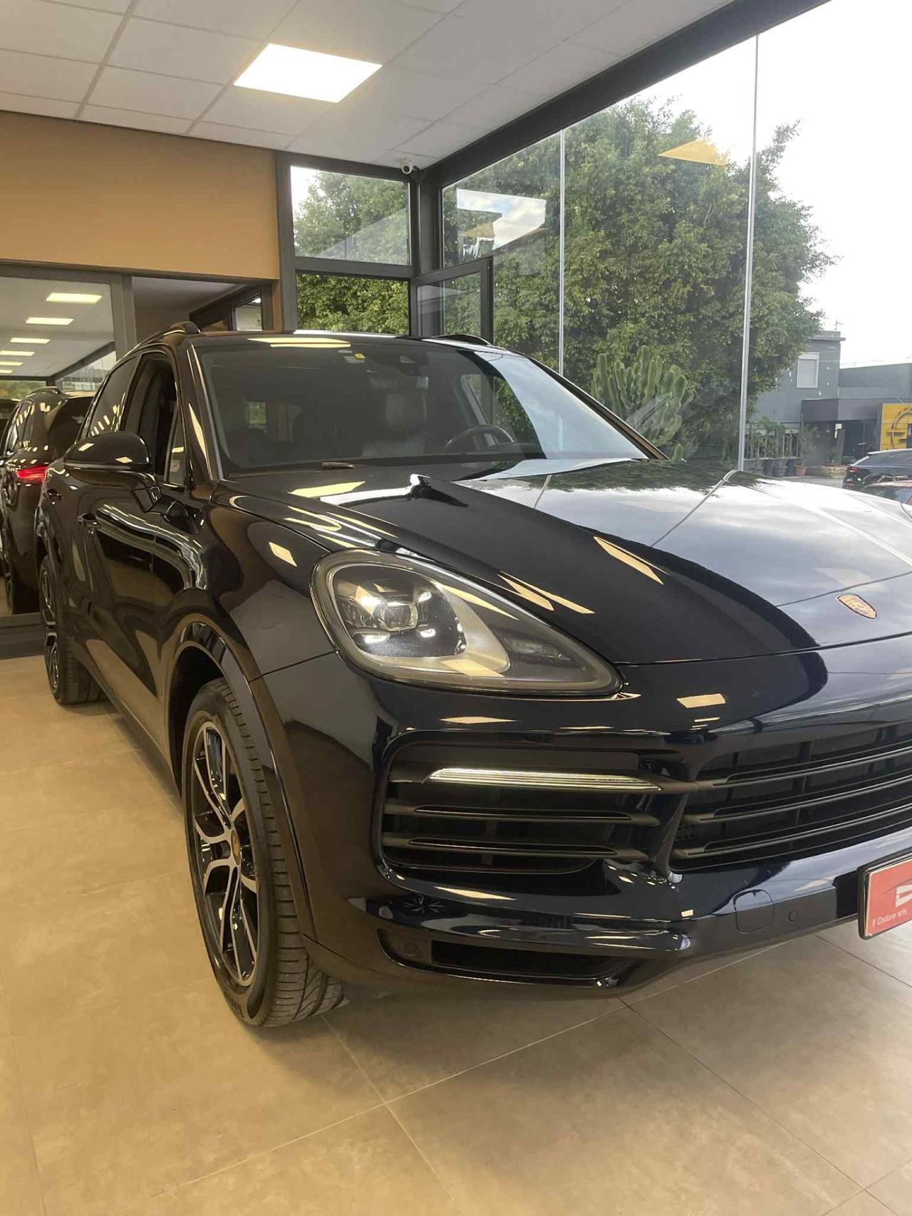 Porsche Cayenne 3.0 V6