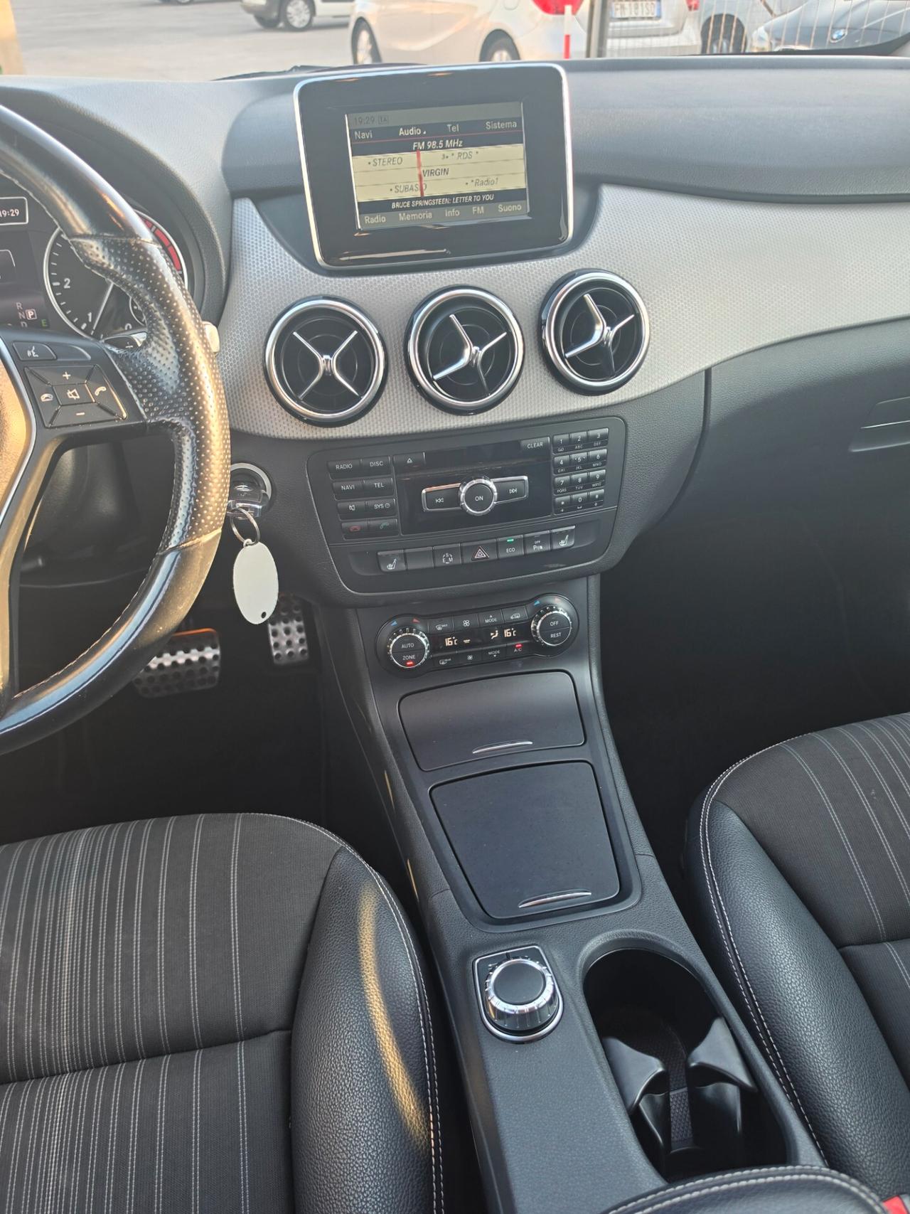 Mercedes-benz B 180 CDI Automatic Premium motpre mercedes classe