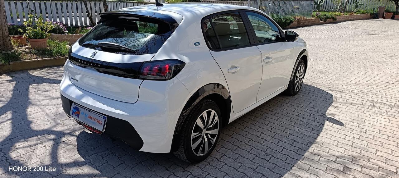 Peugeot e-208 5 Porte e-208 Active Pack 100kW