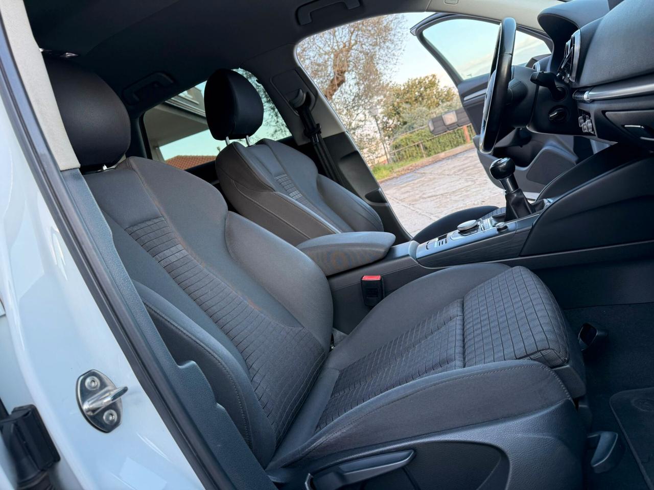 Audi A3 SPB 2.0TDI 150CV Ambition