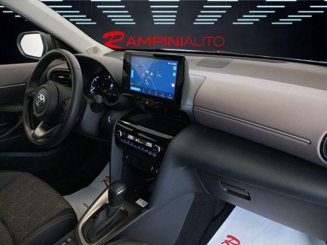 TOYOTA Yaris Cross 1.5 Hybrid E-CVT Lounge Km 28.000 Pronta