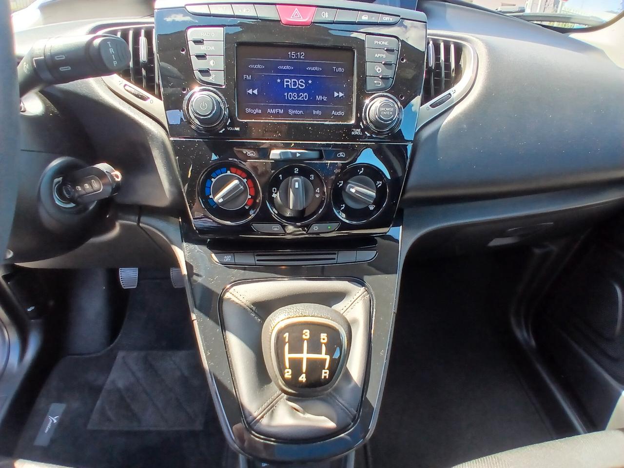Lancia Ypsilon 1.2 BENZINA 70CV GOLD 2019