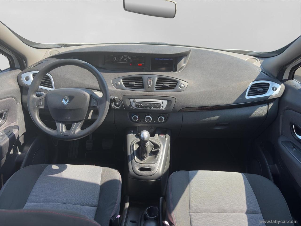 RENAULT Scénic 1.5 dCi 110 CV S&S Bose