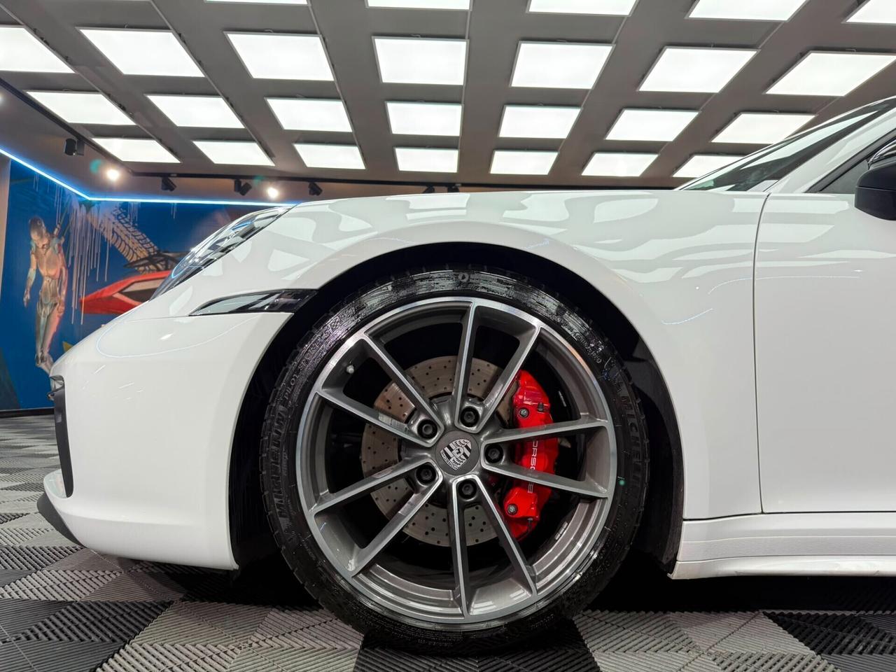 Porsche 911 Carrera 4S Cabriolet (221)