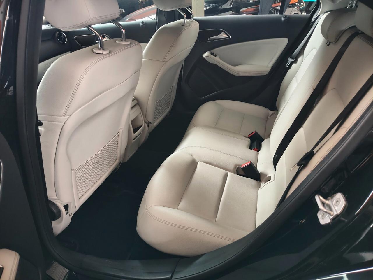 Mercedes-benz A EU 6B solo 60000km!!!