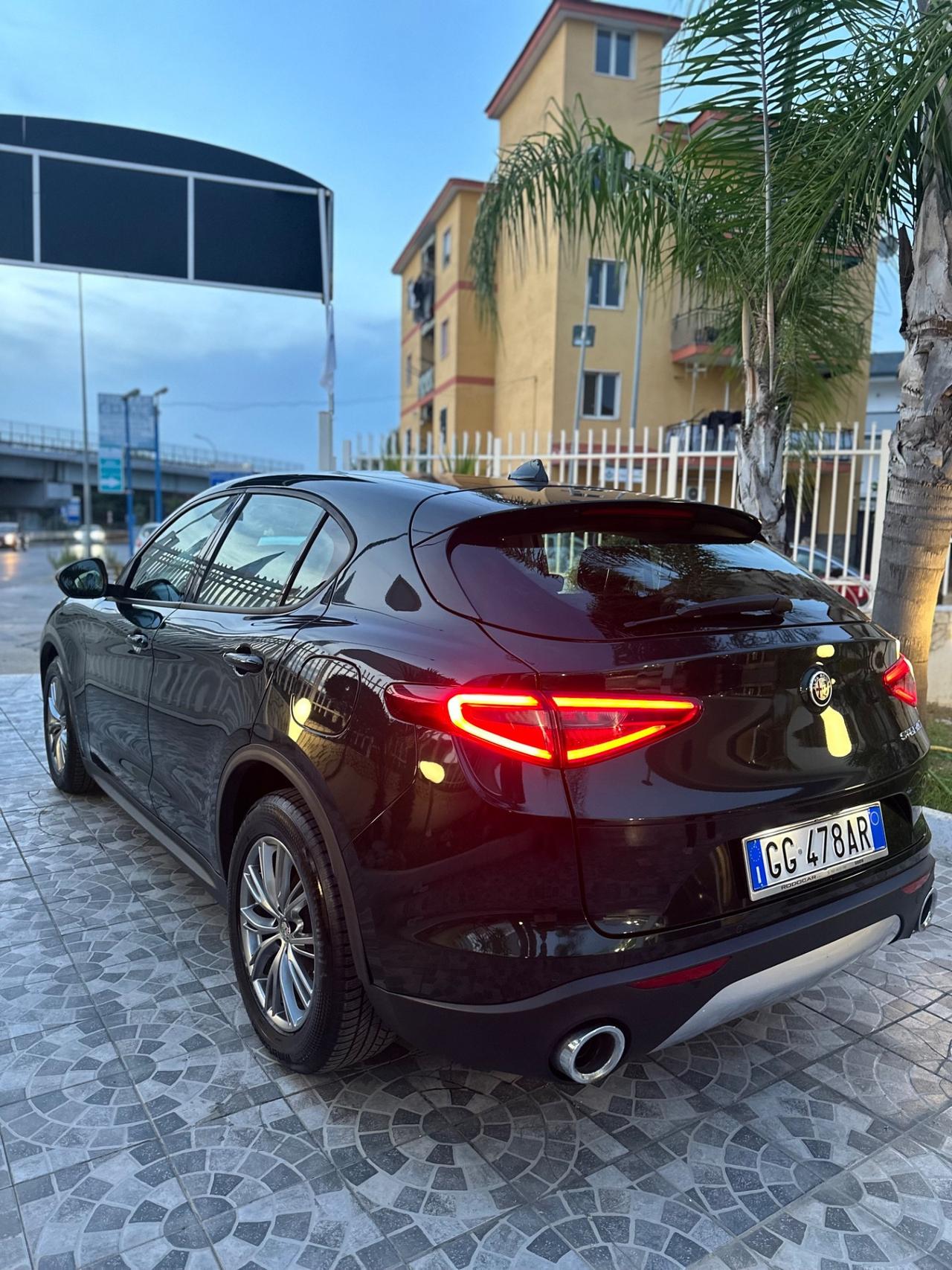 Alfa Romeo Stelvio 2.2 Turbodiesel 160 CV AT8 RWD Business