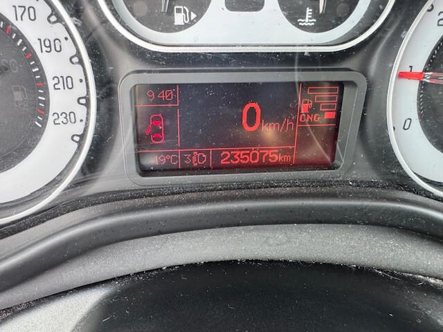 Fiat 500L NATURAL POWER LOUNGE-OK NEOPATENTATI