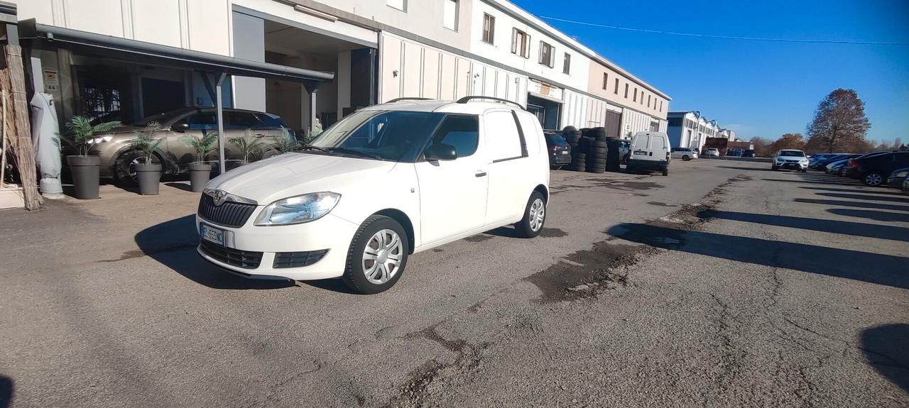 Skoda Praktik 1.6 tdi 90 cv - PREZZO PIU' IVA