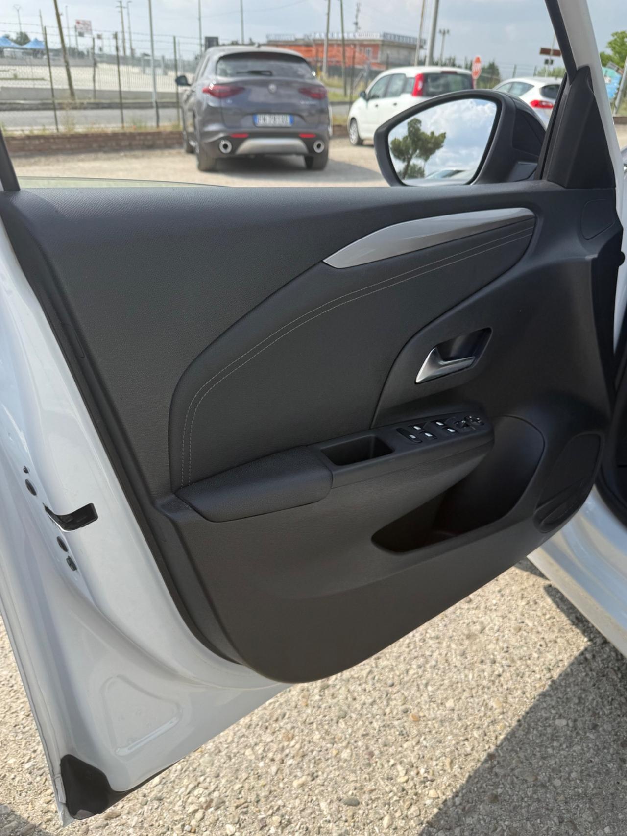 Opel Corsa 1.5 D 100 CV GS Line +