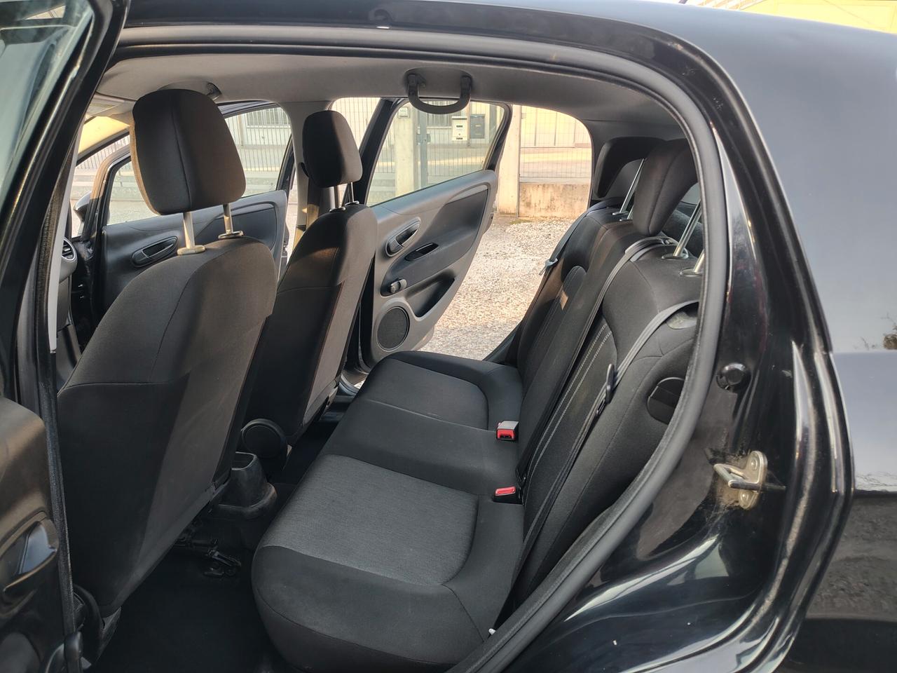 Fiat Punto EVO 1.3 MJT II 75 CV 5 porte Lounge. 86000 KM