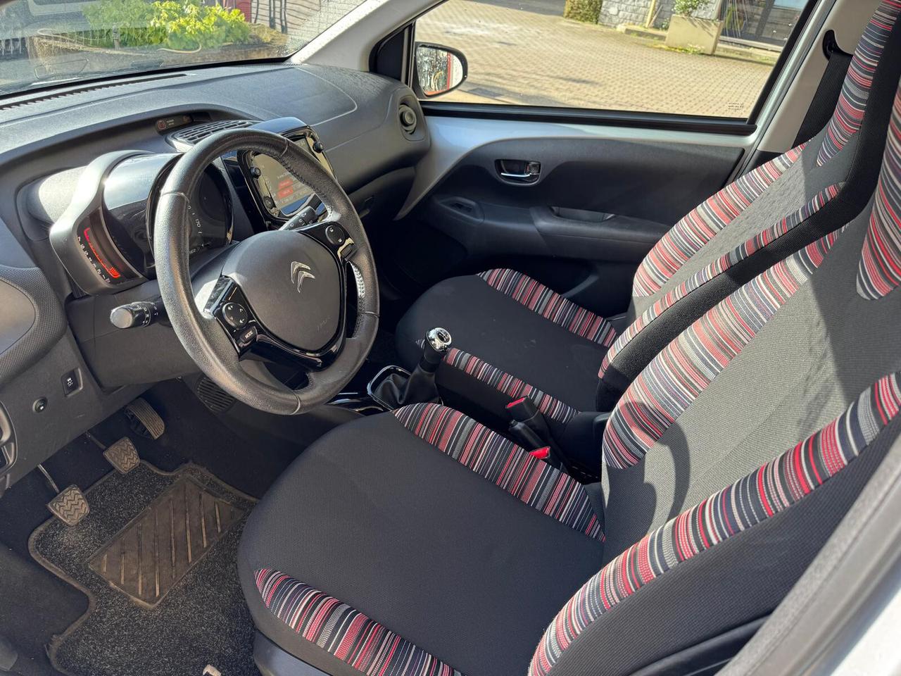 Citroen C1 VTi 72 S&S 5 porte Shine