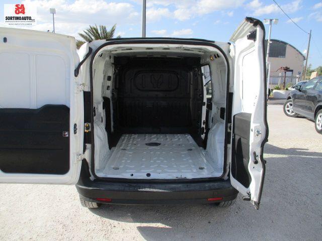FIAT DOBLO CARGO MAXI 1.6 M.JET 105cv 01/2018 KM160000