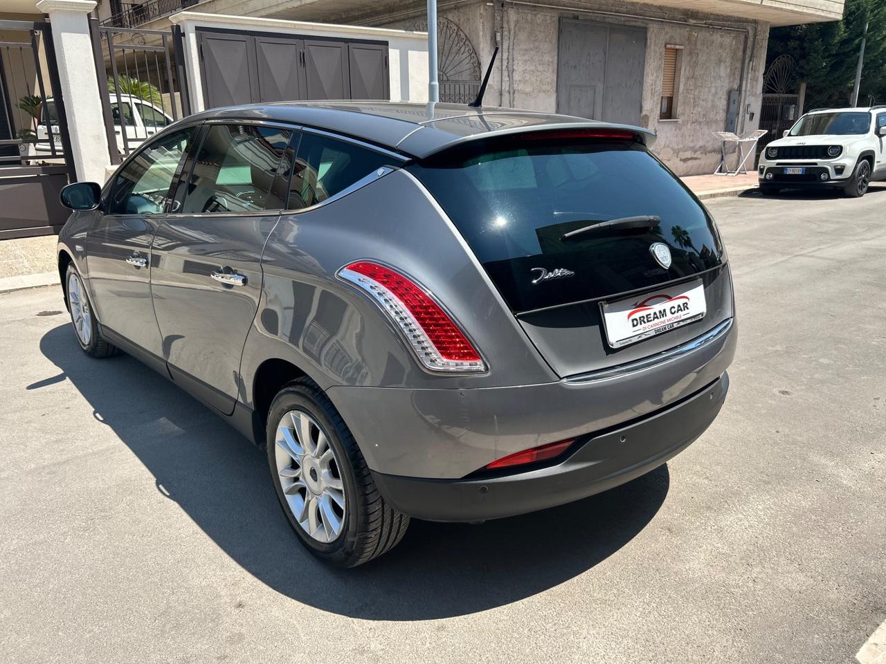 Lancia Delta 1.6 MJT DPF Gold