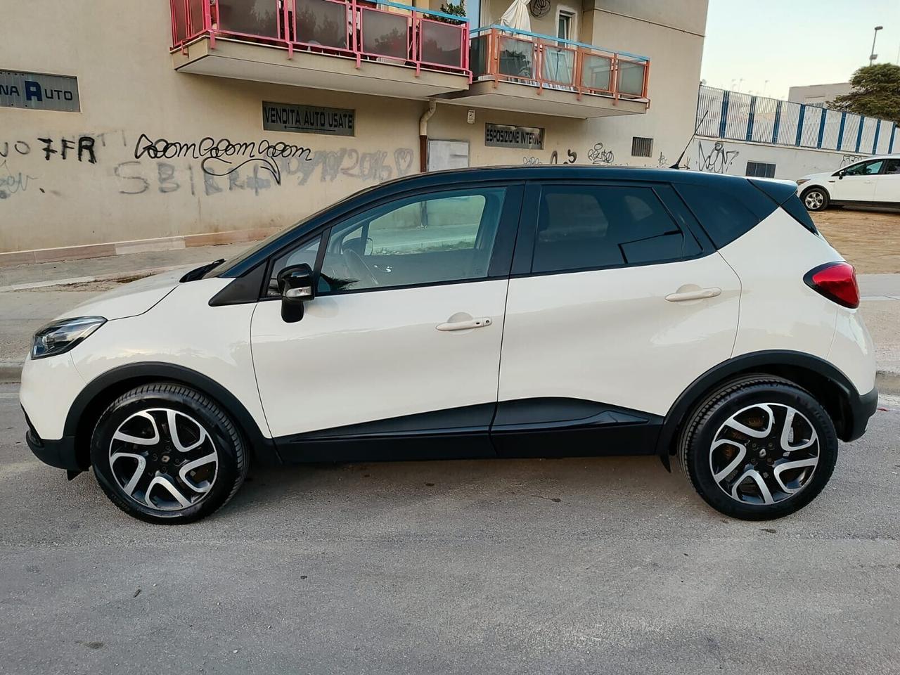 Renault Captur 1.5 dCi 90CV 2017 SUPER FULL!!