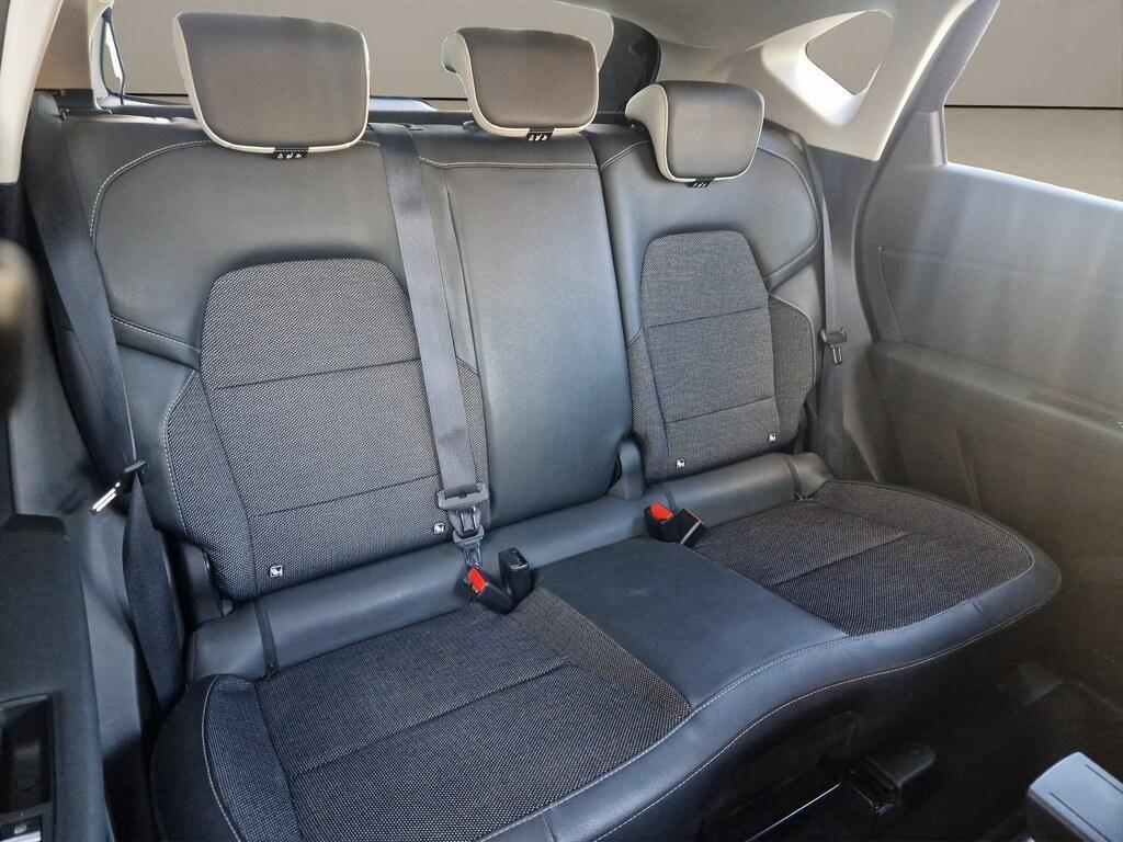Renault Captur 1.6 E-Tech hybrid Intens 145cv NEOPATENTATI