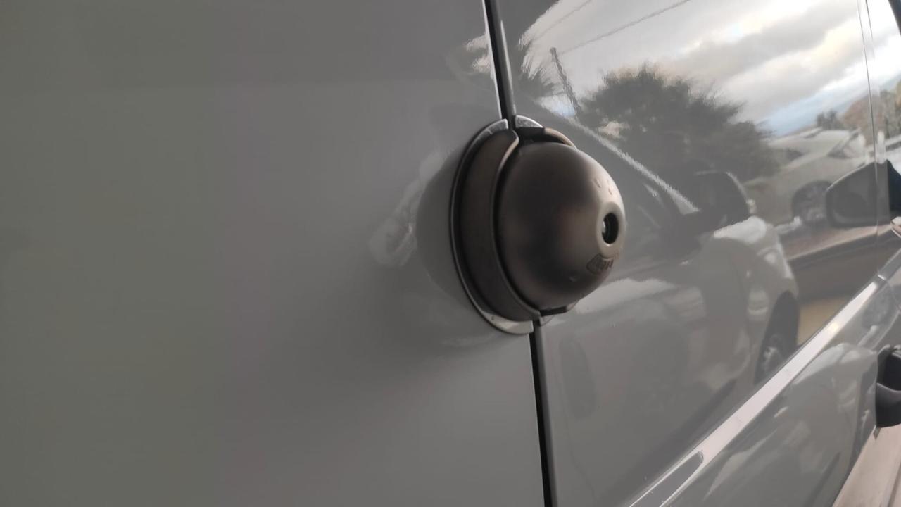 Ford Transit Courier 1.5 TDCi 75CV Van Trend