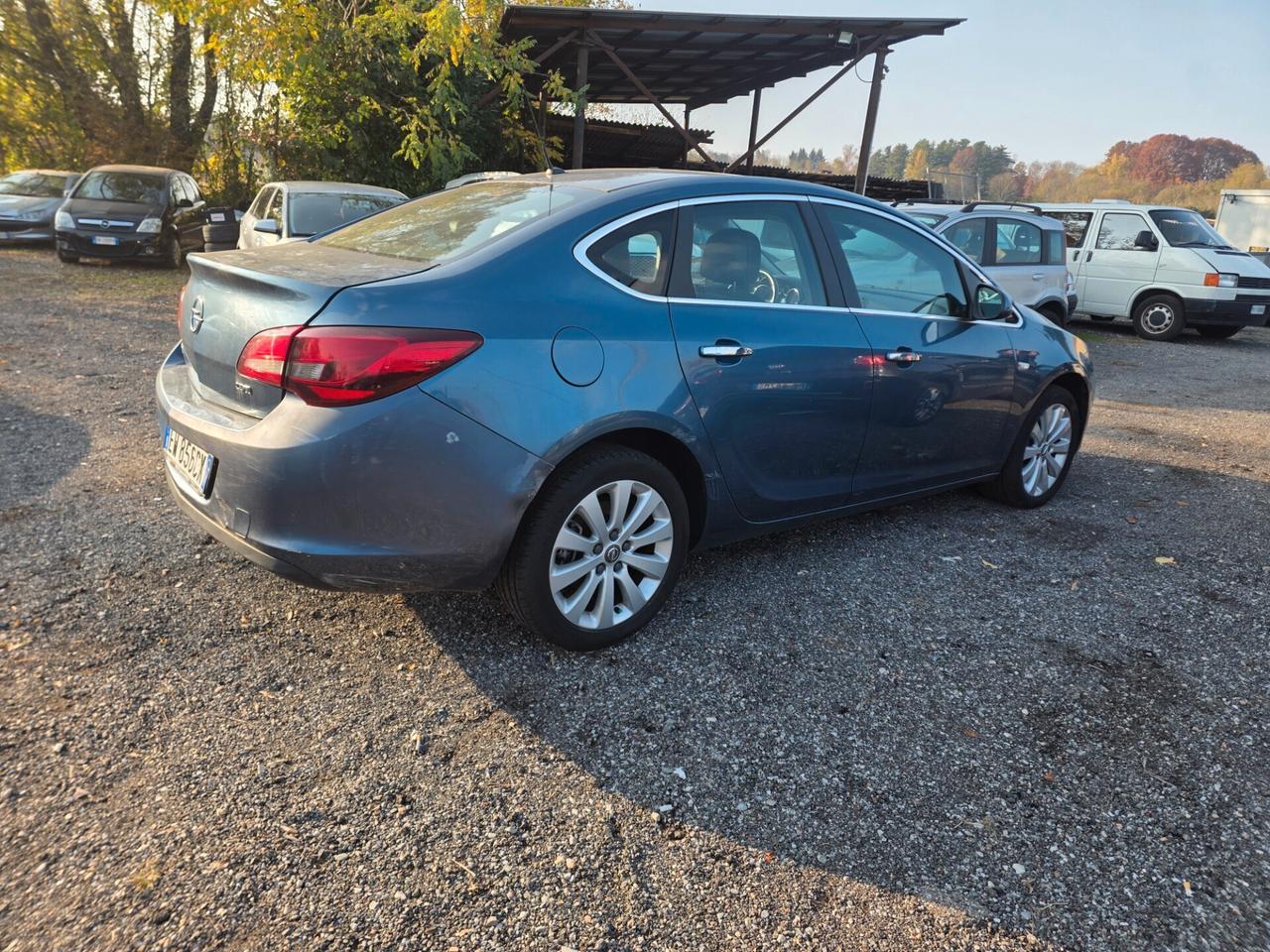 Opel Astra 1.7 CDTI 110CV 5 porte Cosmo