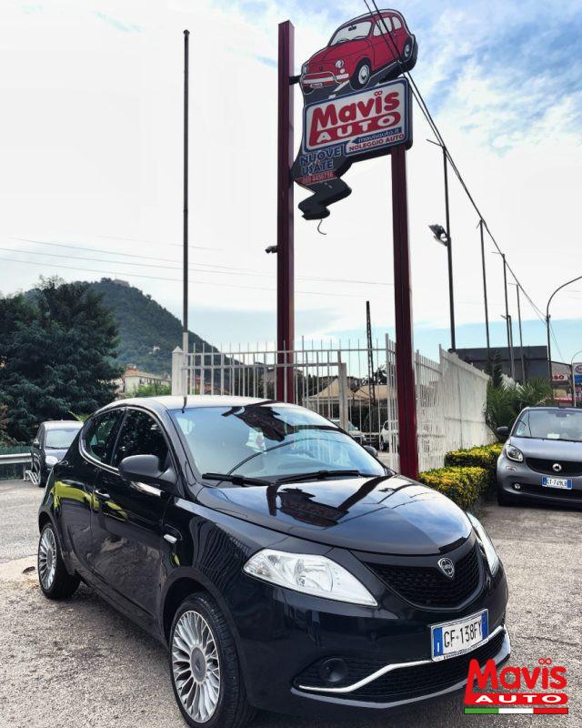 LANCIA Ypsilon 1.0 FireFly 5 porte S&S Hybrid Ecochic Gold