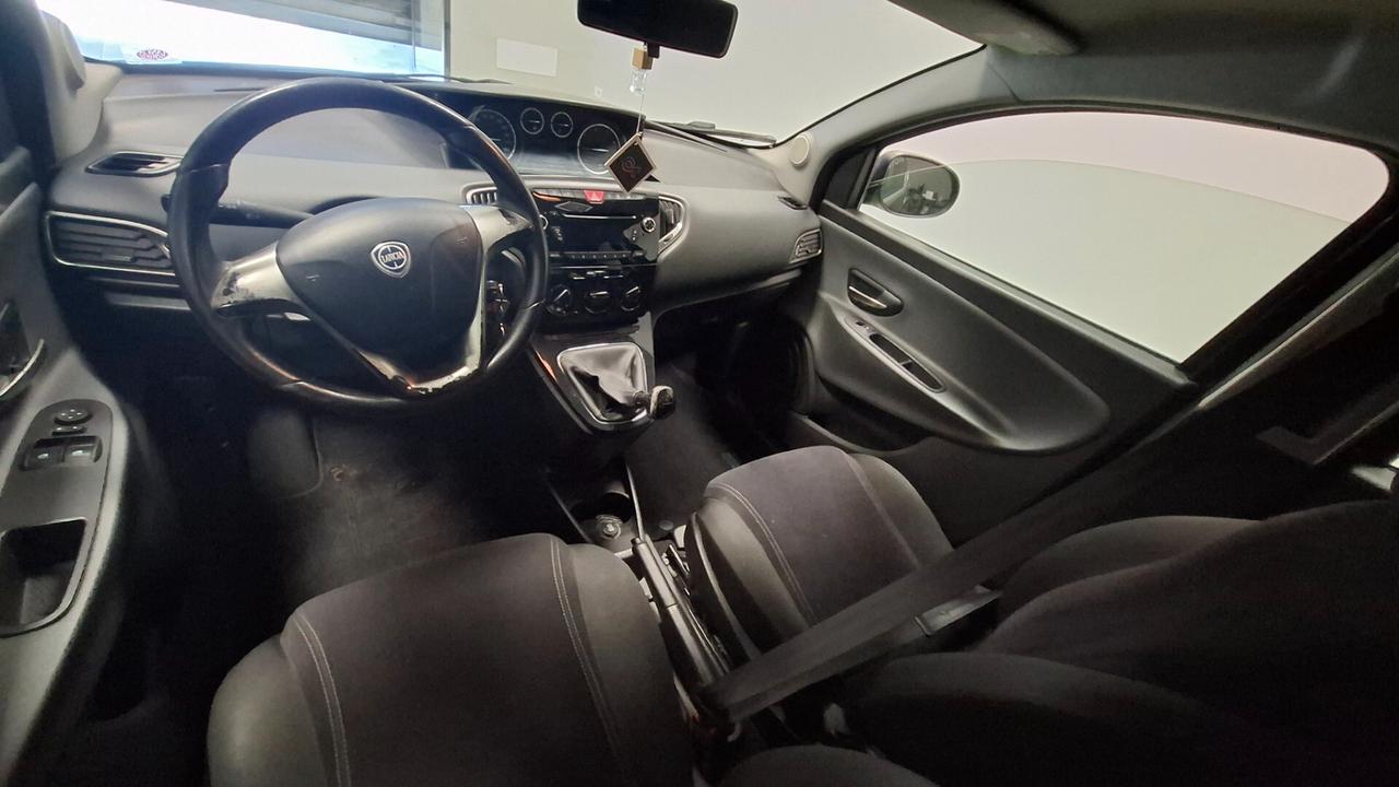 Lancia Ypsilon 1.3 MJT 16V 95 CV 5 porte S&S Gold