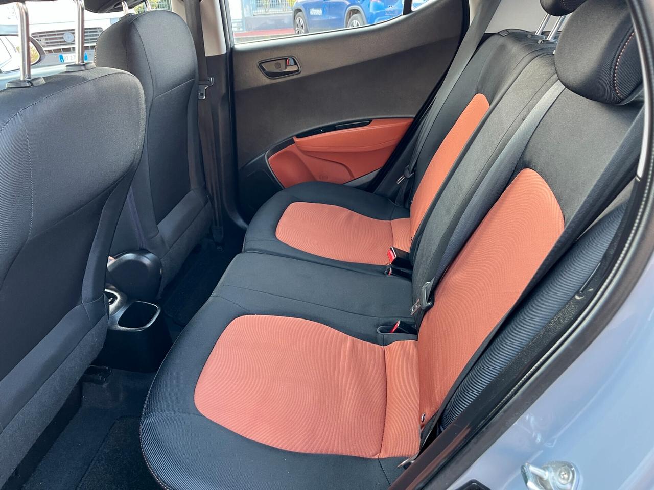 Hyundai i10 1.0 MPI STYLE ADATTA AI NEOPATENTATI UNICO PROPRIETARIO