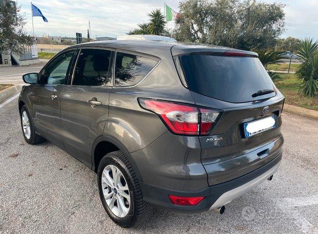 FORD KUGA 1.5 tdi