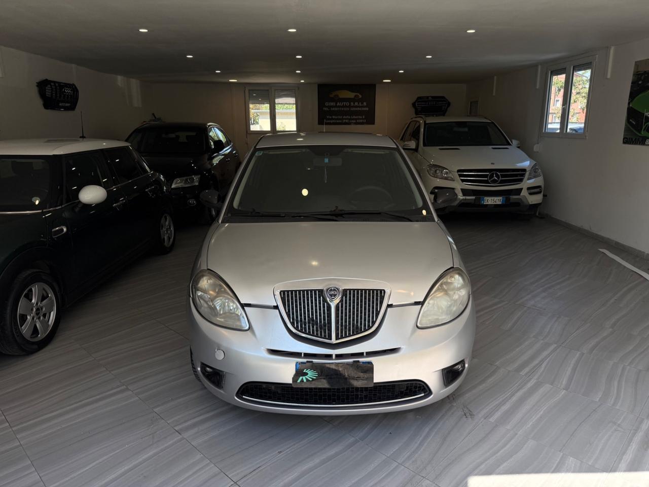 Lancia Ypsilon 1.4 GPL BENZINA NEOPATENTATI