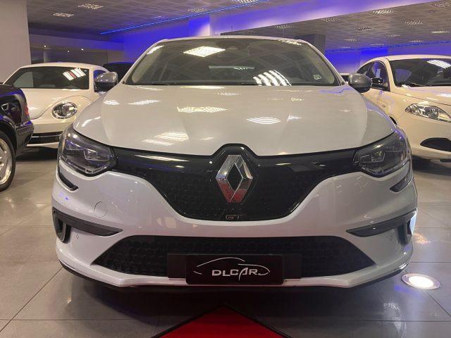 RENAULT Megane TCe 205 CV EDC GT 4Control