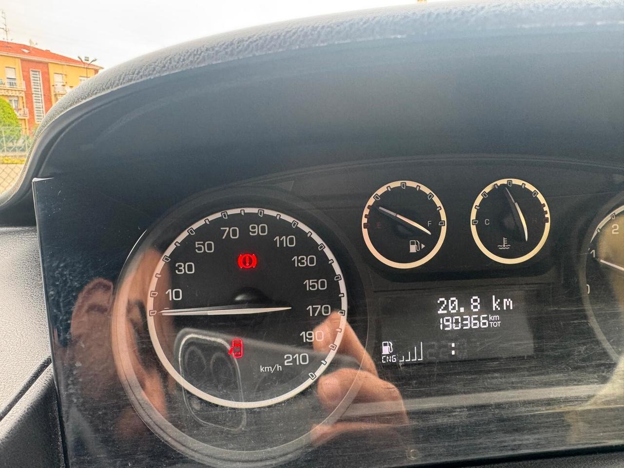 Lancia Ypsilon 2014 0.9 Benz/Metano 85 CV 5 porte