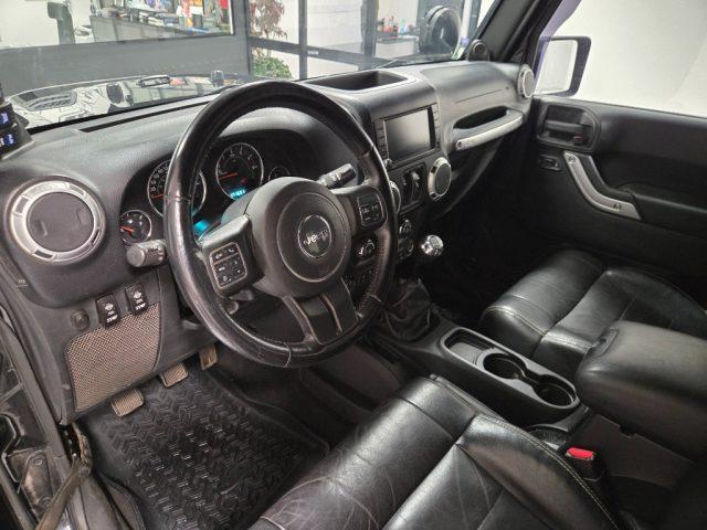 JEEP Wrangler Unlimited 2.8 CRD DPF rock's