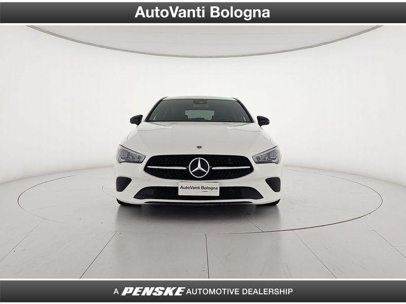 Mercedes-Benz CLA CLA Shooting Brake 180 d Night edition auto
